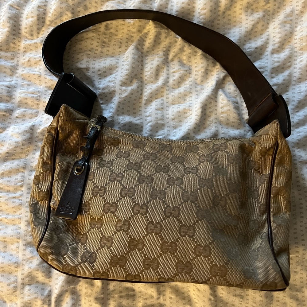 authentic GUCCI bag pre-owned